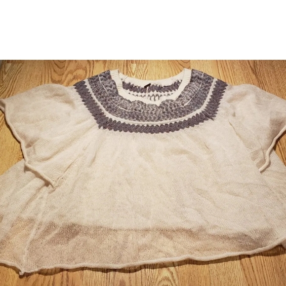 Free People Lock Lomand Women's Sweater Size: Medium Flutter Sleeve - Picture 5 of 12